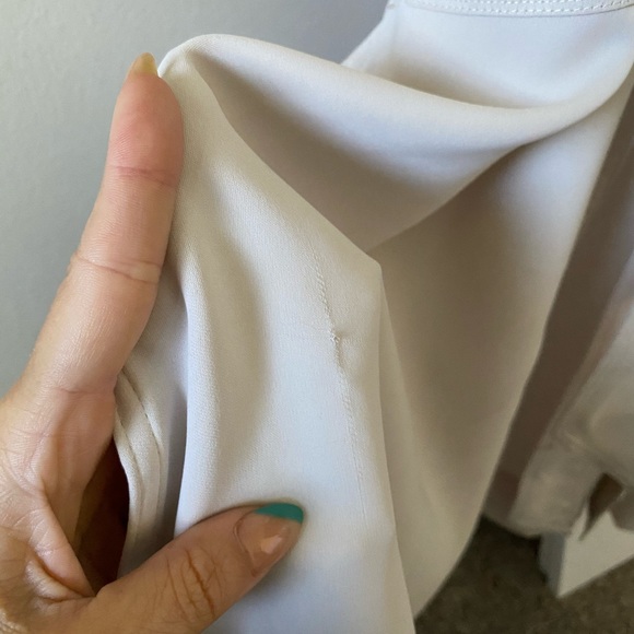 Khalo Robe - Picture 7 of 7